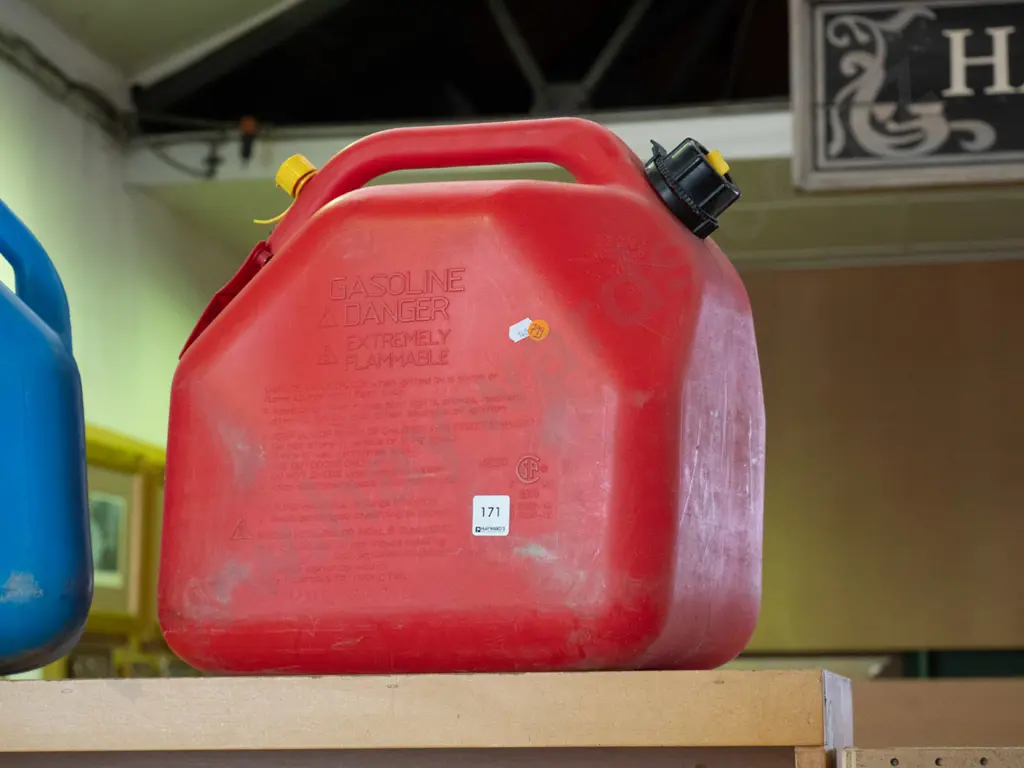 red 20 litre empty petrol container  Image 1++