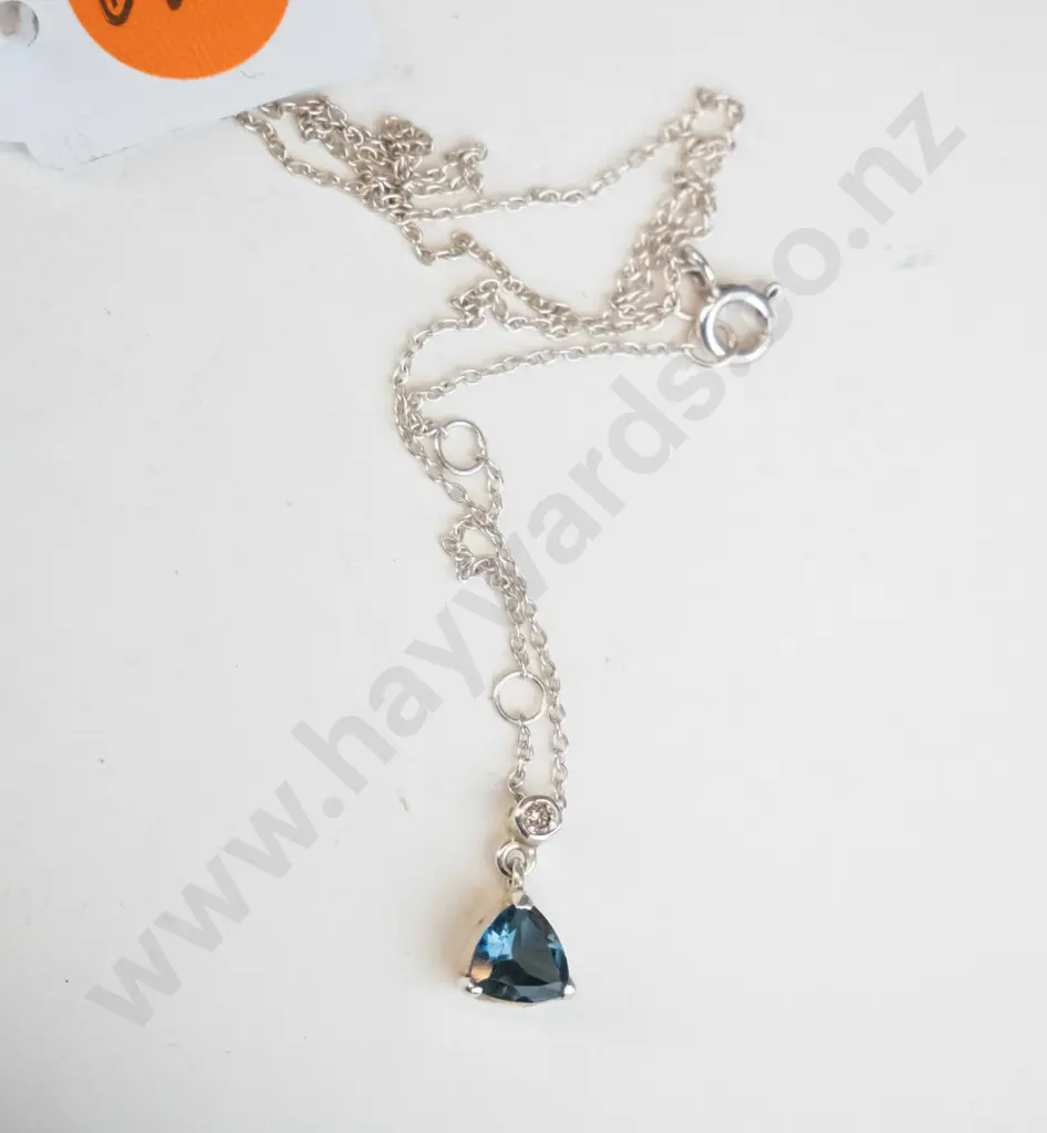 Silver chain with blue stone pendant  Image 1++
