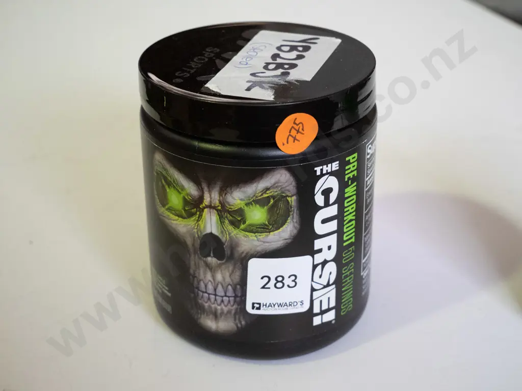 Black container powder - Green Apple (Pre-workout)  Image 1++