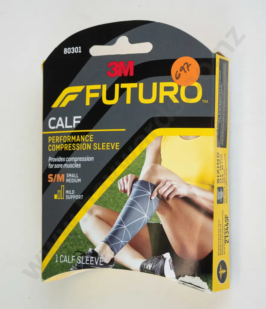 3M' FUTURO Calf sleeve  Image 1++