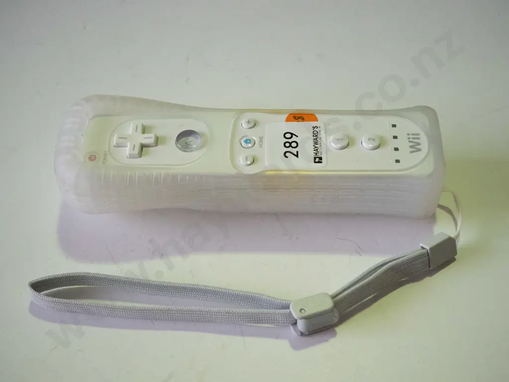 Wii remote  Image 1++