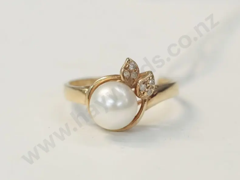 pearl & cz ring stamped 14k Image 1++