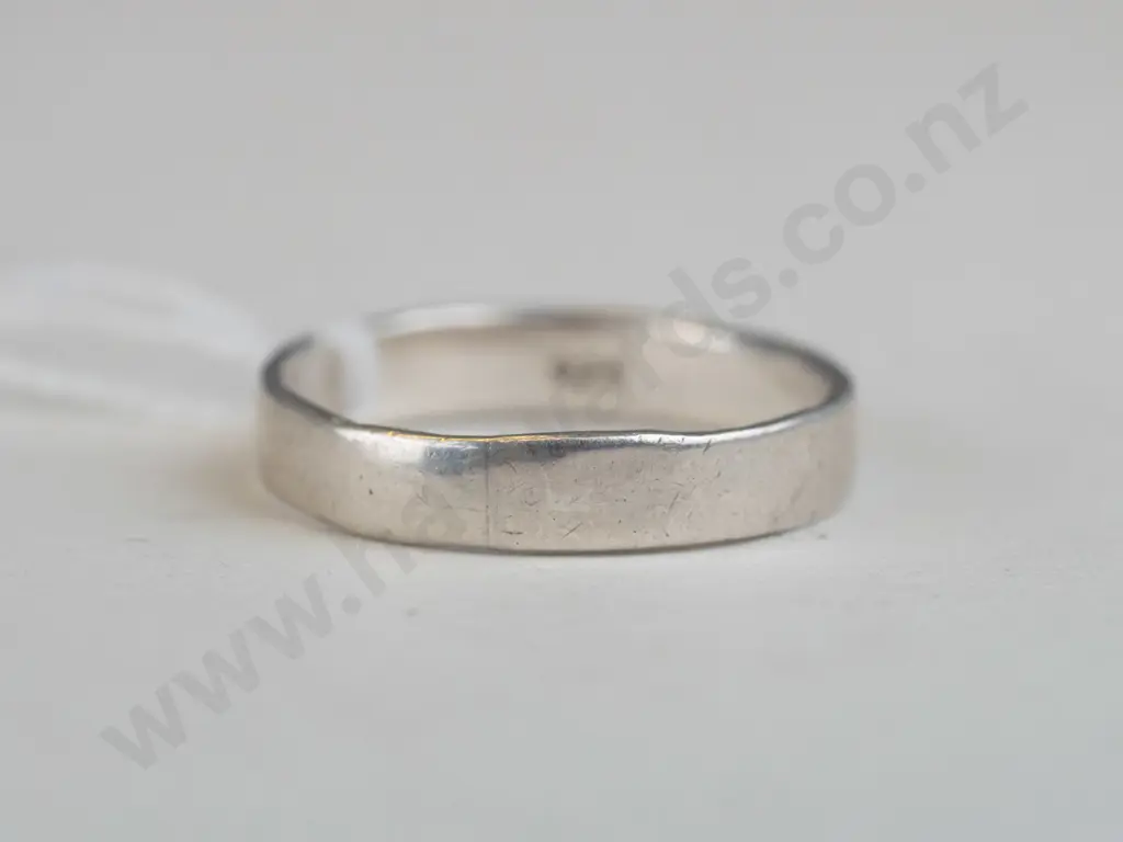 Silver ring Image 1++