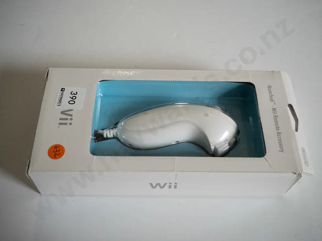 Nunchuck Wii remote accessory  Image 1++