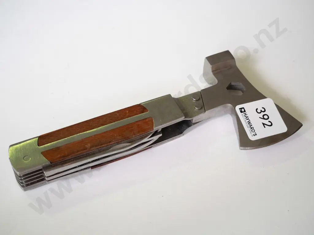 Small pocket knife / hatchet Image 1++