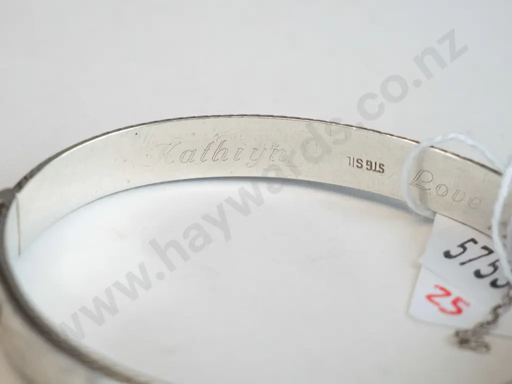 Silver bangle with inscription 'Kathryn love Ynyr' Image 1++