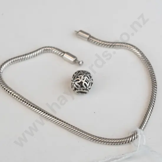 1x small Pandora silver chain with 1x Pandora charm broken