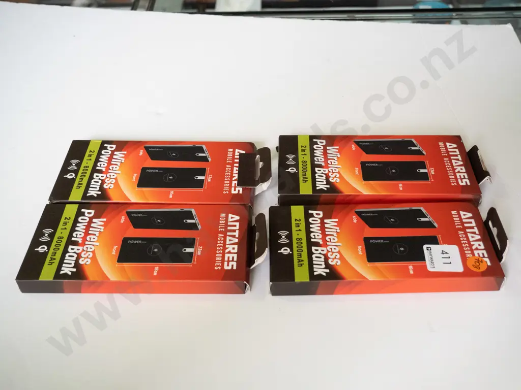Antares wireless power banks x4 Image 1++