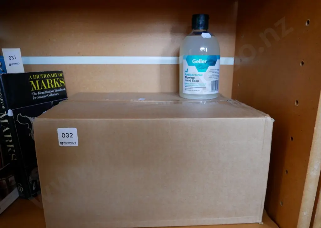 box of Geller antibacterial soap Image 1++