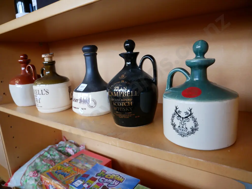 5 ceramic whisky bottles Image 1++