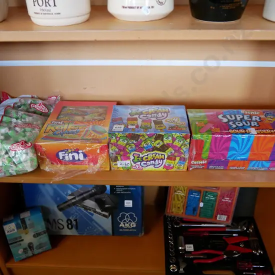 shelf; 4 x confectionery