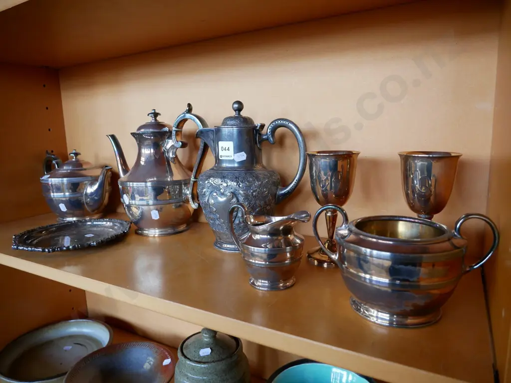 shelf; plated ware, teapots, coffee pots, creamer etc Image 1++