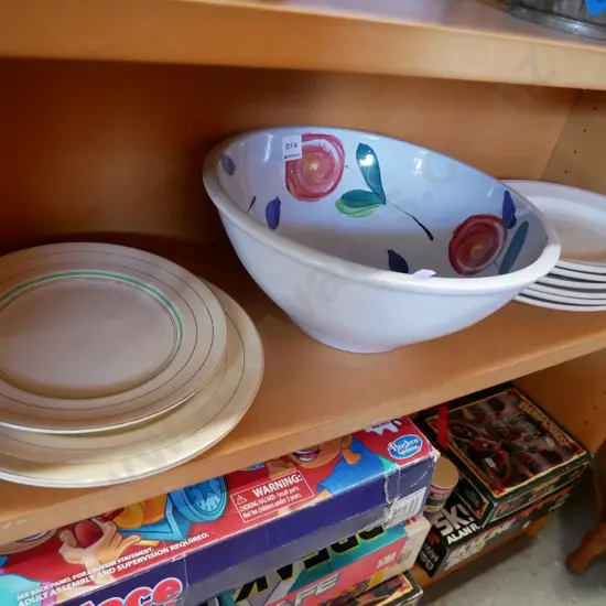 large Temuka pottery fruit bowl, steak plates and Johnson Bros plates