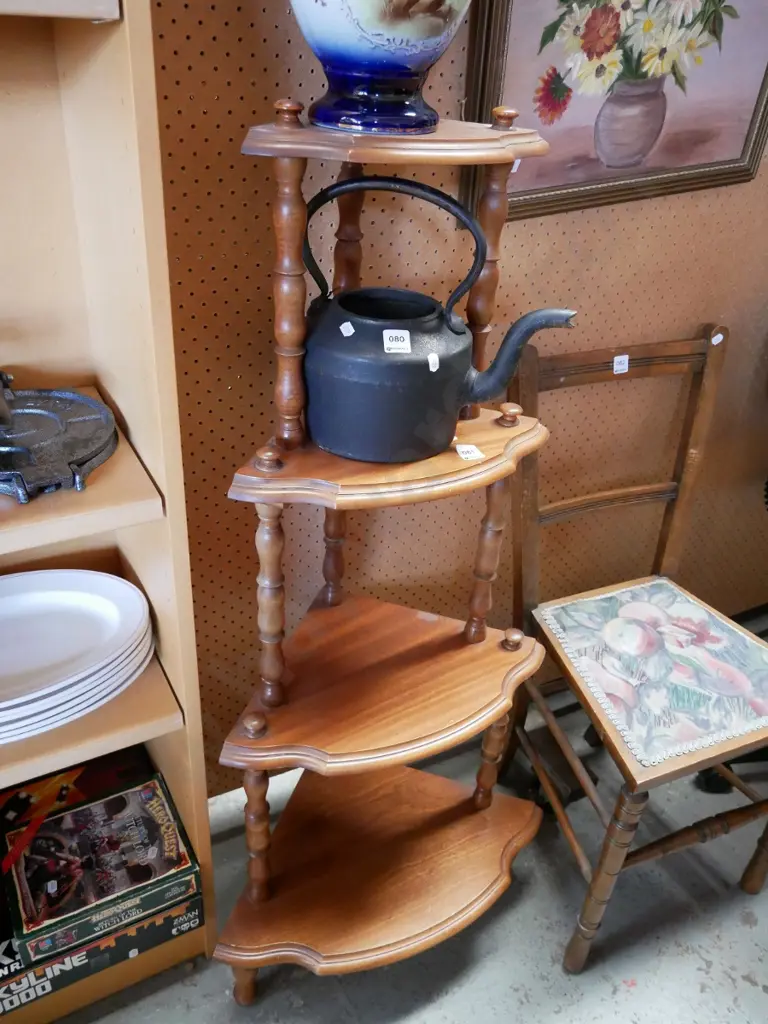 4 tier corner whatnot - H -1220 Image 1++