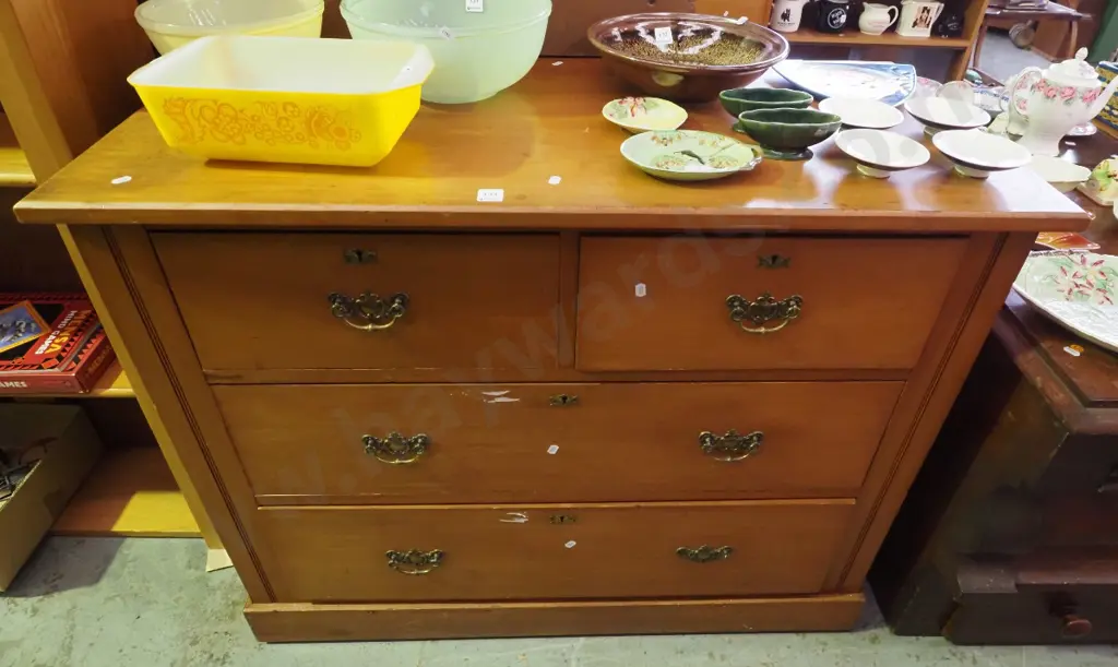 Edwardian rimu 4 drawer chest H- 870, W- 1070, D- 500 Image 1++