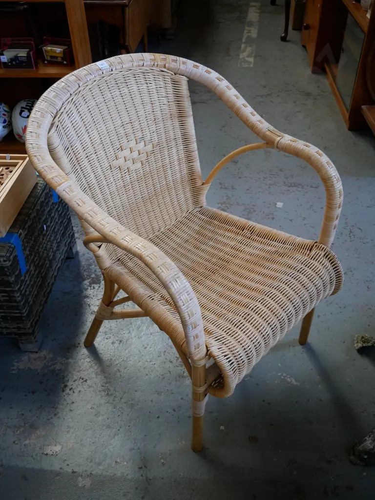 woven cane armchair Image 1++