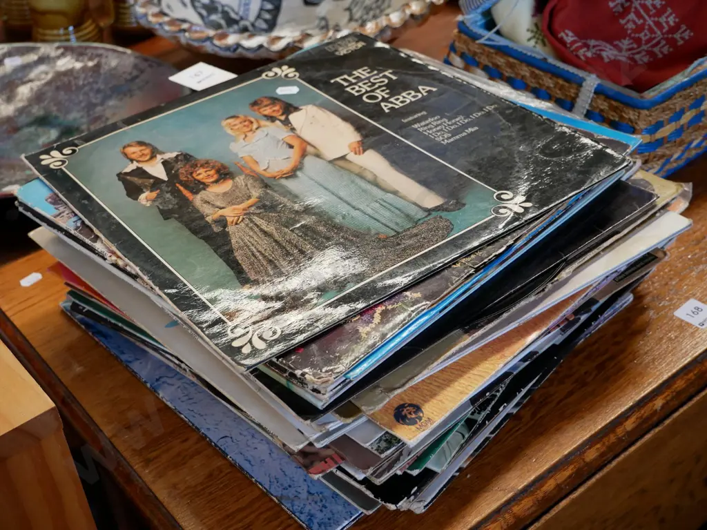 LPs, Abba, The Beatles, Andy Gibb etc Image 1++
