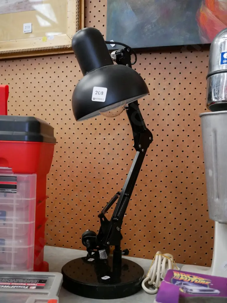 black angelpoise lamp Image 1++