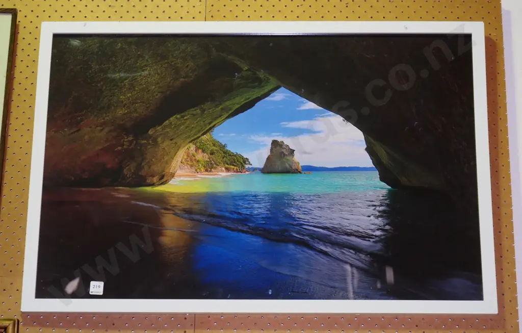 framed poster print - seacave Image 1++