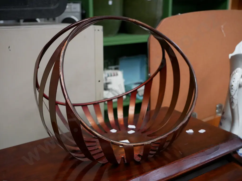 copper fruit basket Image 1++