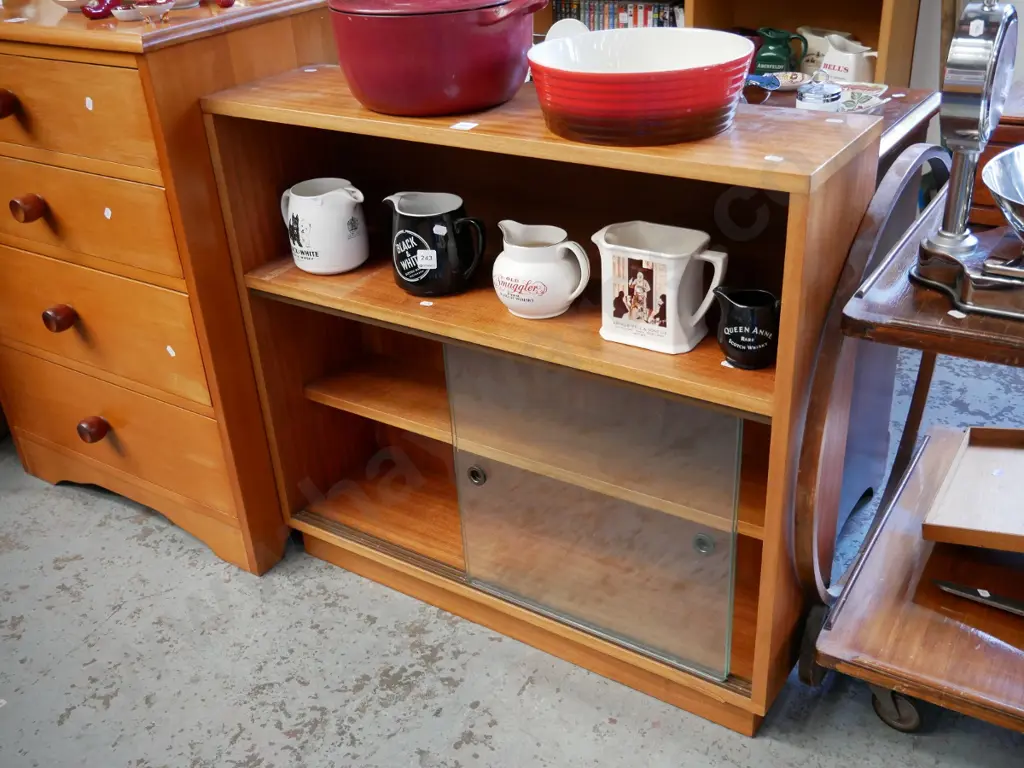 small mdf veneer bookcase/ display cabinet H- 770, W- 840, D- 230 Image 1++