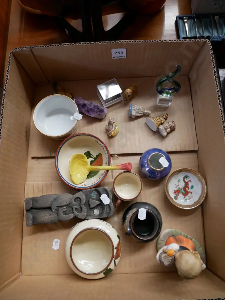 box; Devon motto ware , Wade whimsies, small bowls etc Image 1++