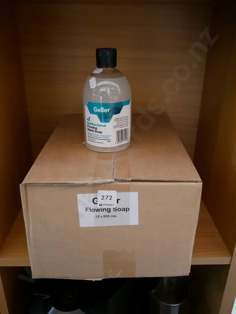 box; Geller antibacterial soap Image 1++