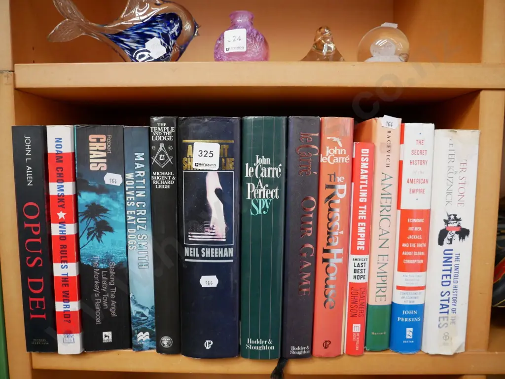 USA and other books Image 1++