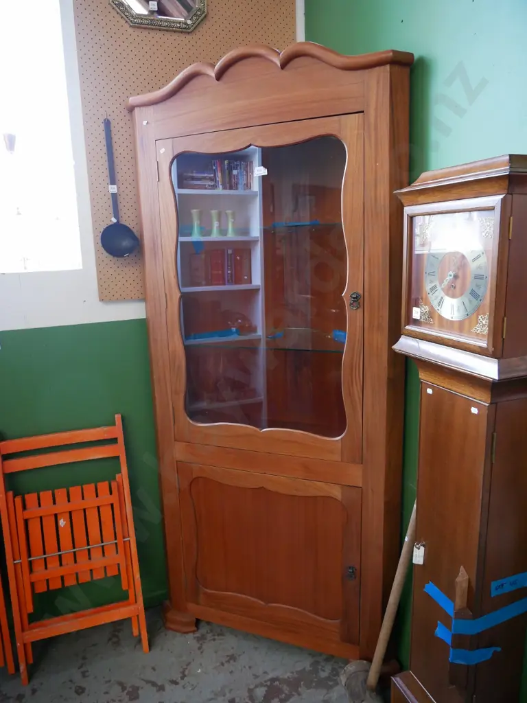 mahogany corner unit with one solid door and one glass door H- 2050, W- 960 D- 580 Image 1++