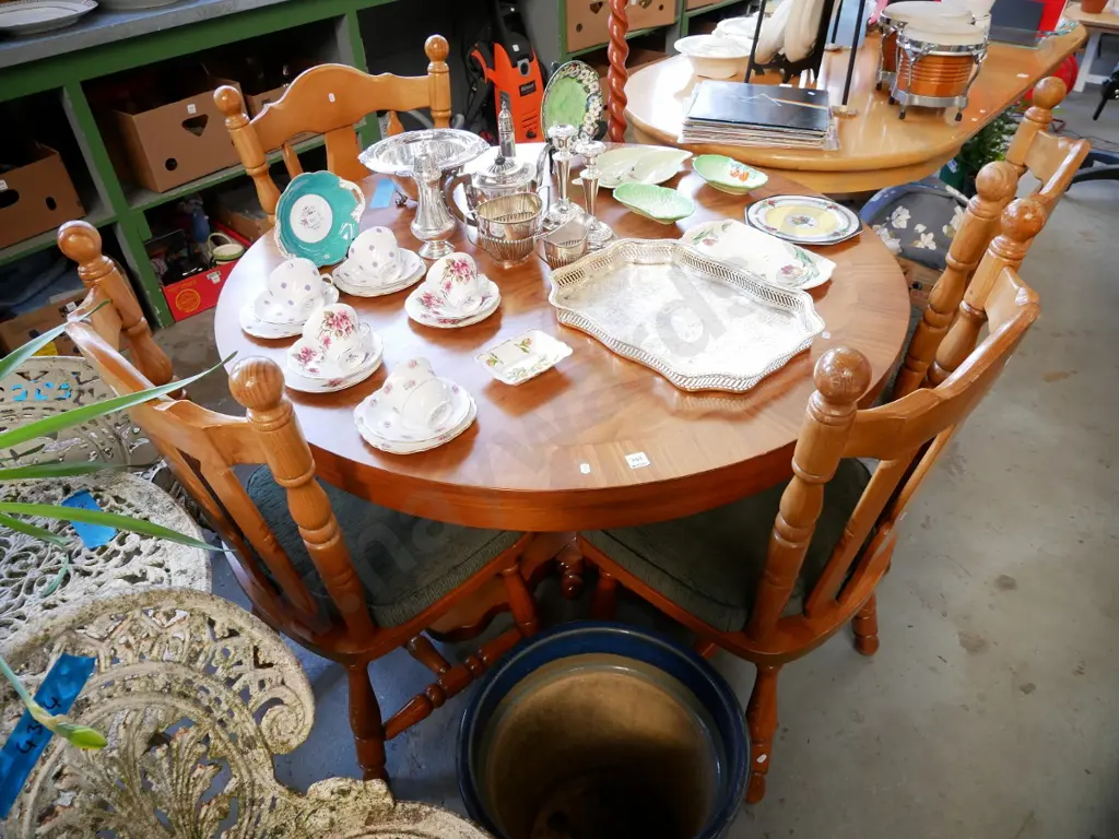 circular wooden pedestal table with 4 matching heavy pine chairs and cushions H- 740, Diam - 1210 Image 1++