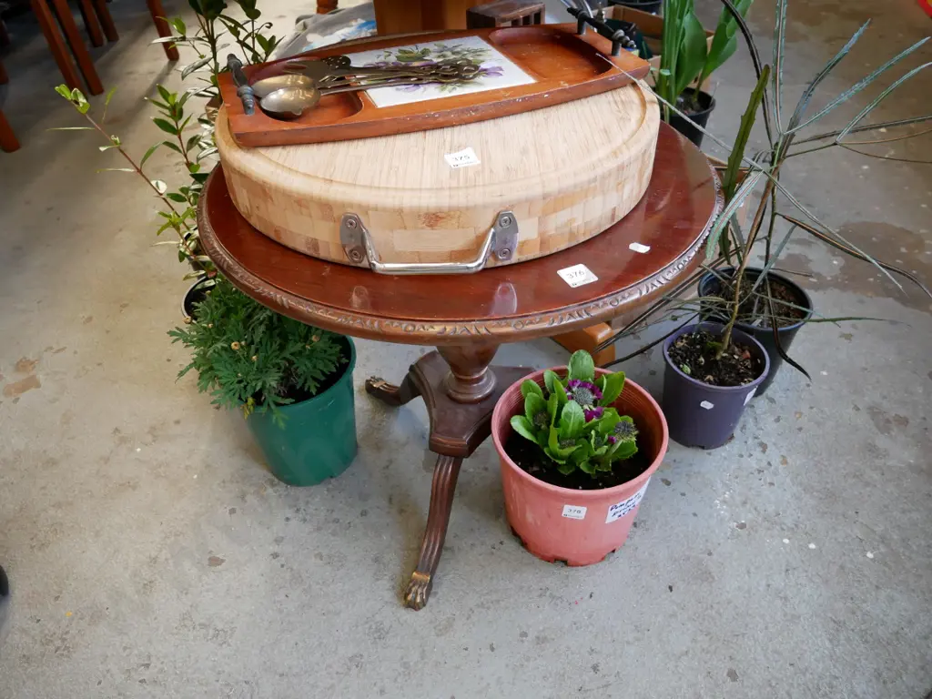 mahongany end table Image 1++