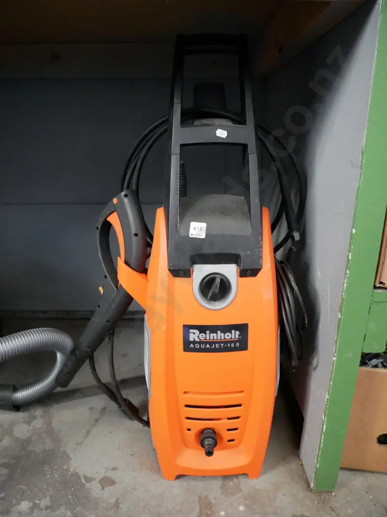 Reinholt pressure washer Image 1++