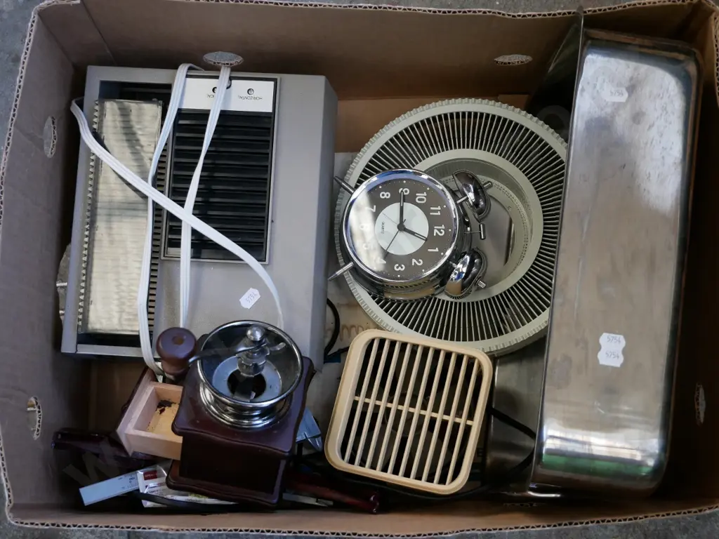 slide projector , stainless steel bain marie, alarm cloc etc Image 1++