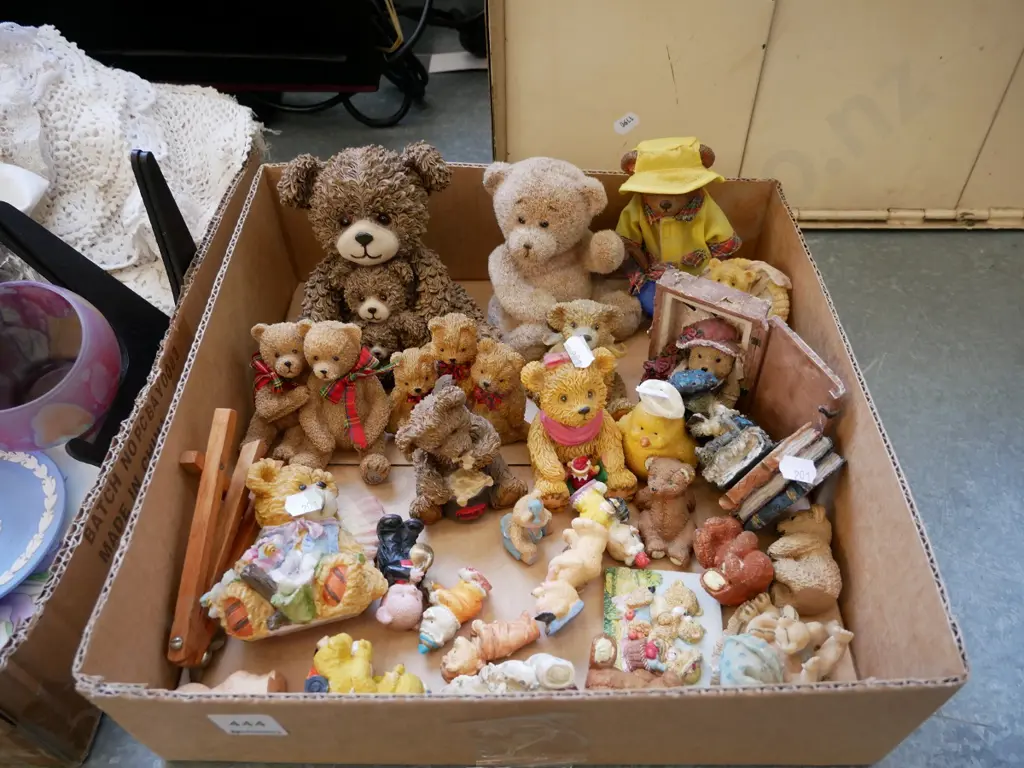 box of ornamental teddy bears Image 1++