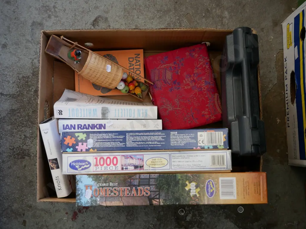 box; puzzles, books, tea set etc Image 1++