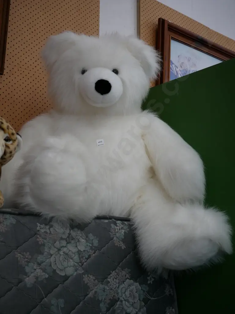 large teddy bear  Image 1++