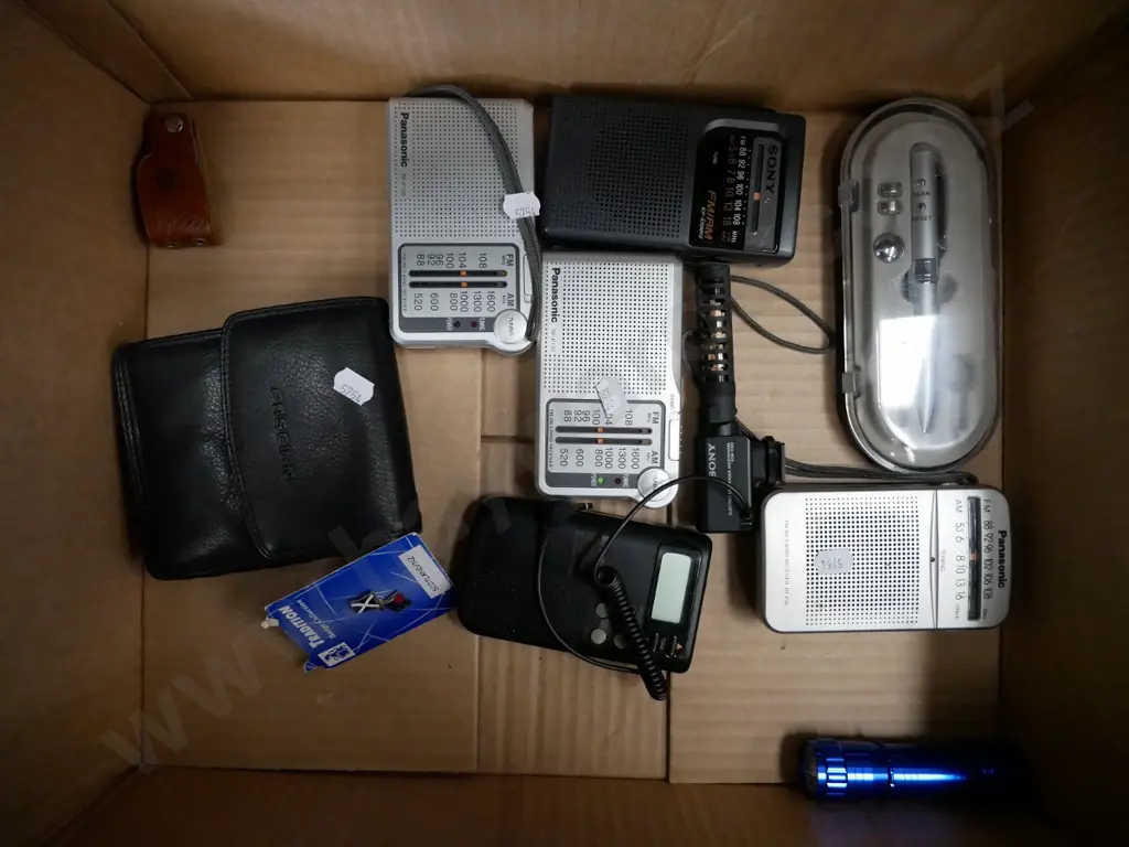 box; transistor radios, microphone, wallet and torch Image 1++