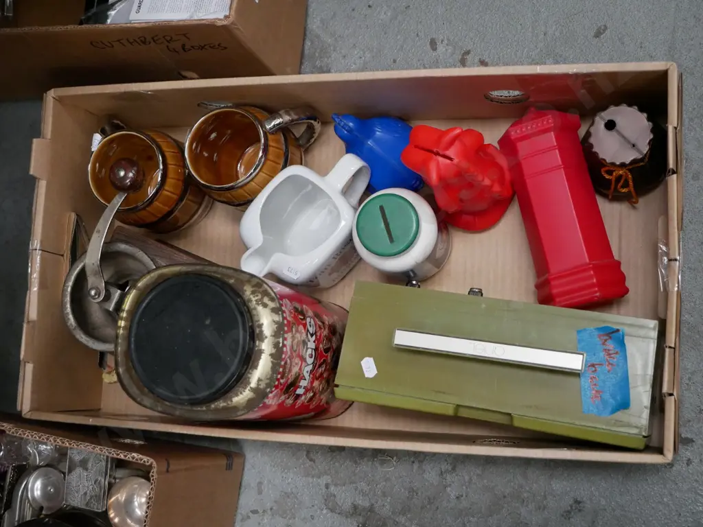 box; coffee mill, ceramic beer mugs, money boxes etc Image 1++