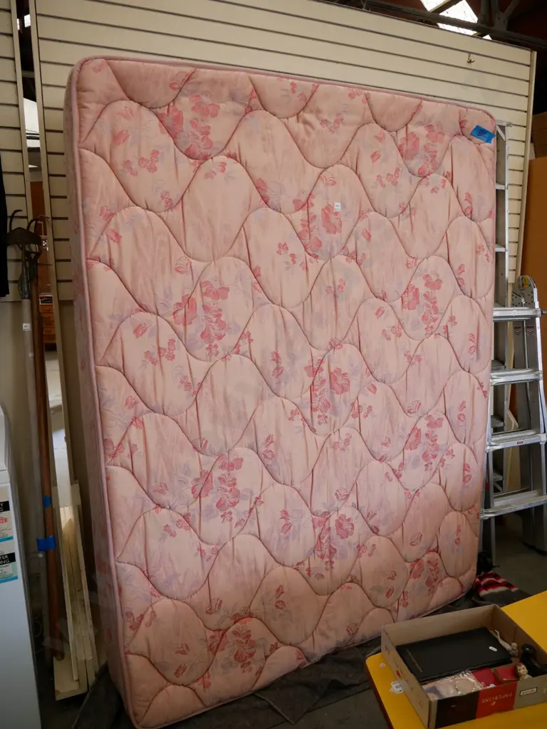 double bed base and mattress Image 1++