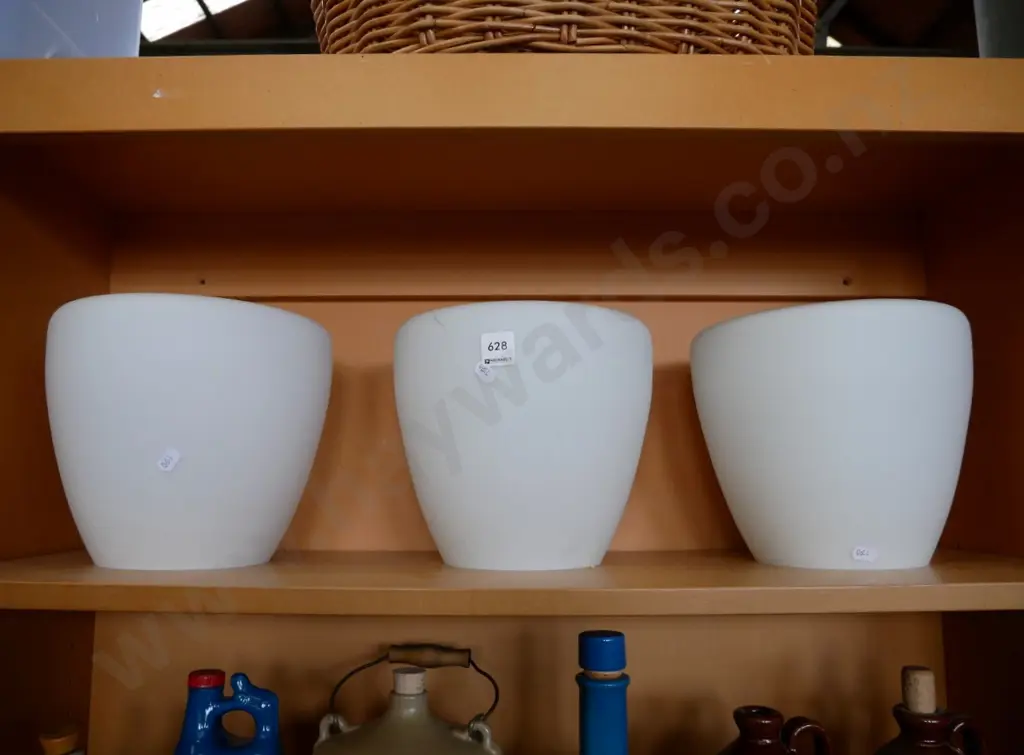 3 white glass lightshades Image 1++