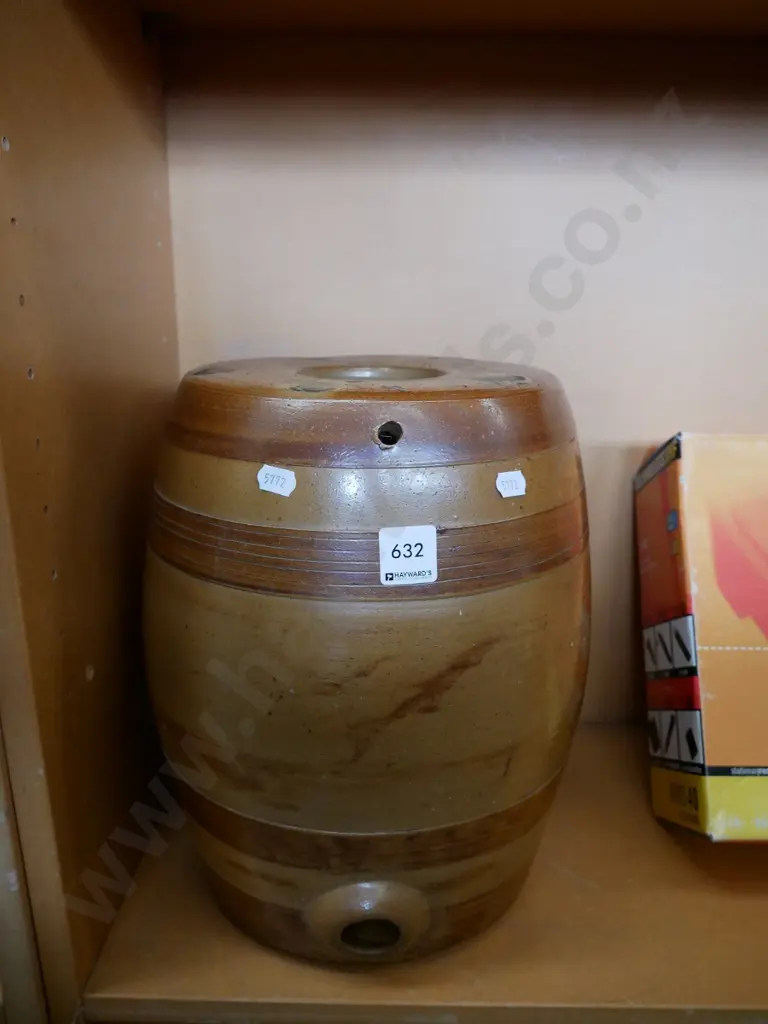 salt glazed barrel missing tap and lid Image 1++