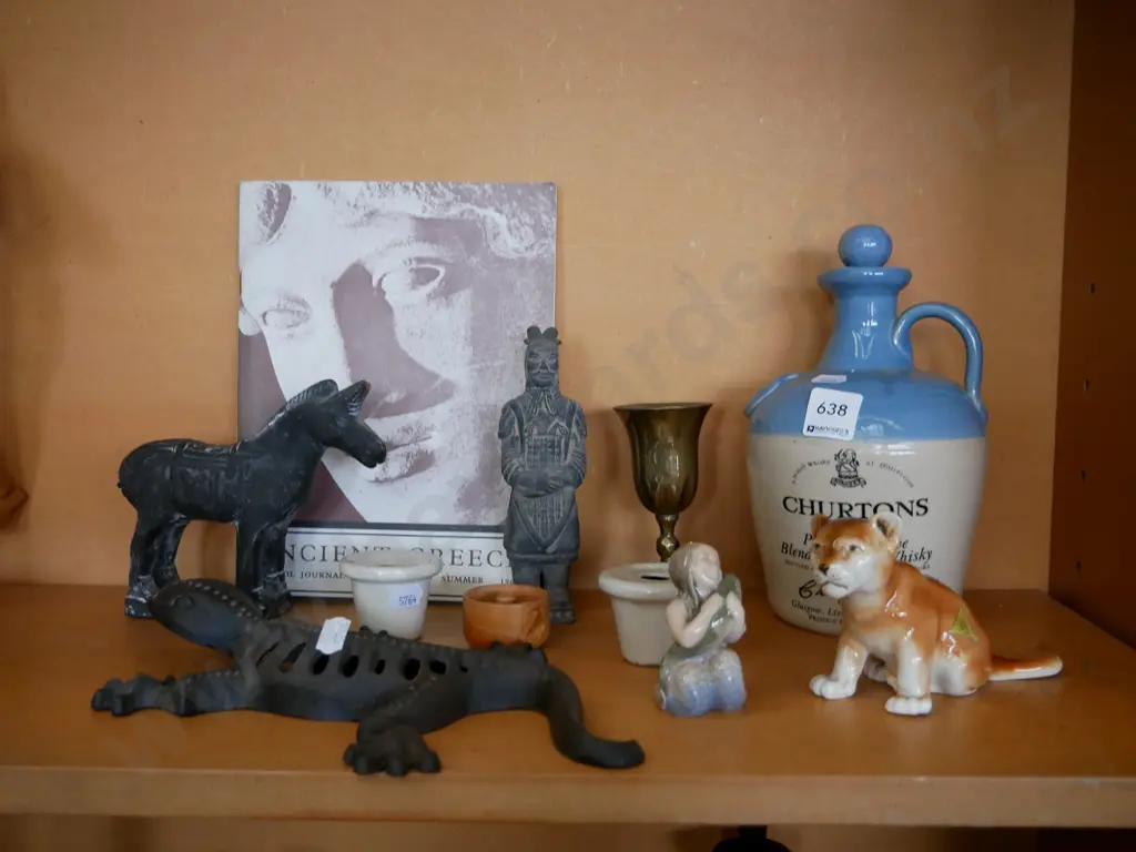 figurines, cast iron lizard, whisky bottle etc Image 1++