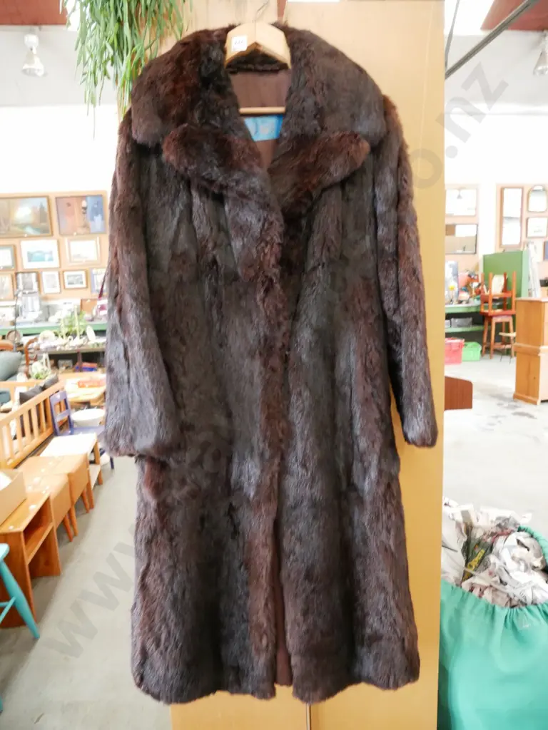 fur coat  Image 1++