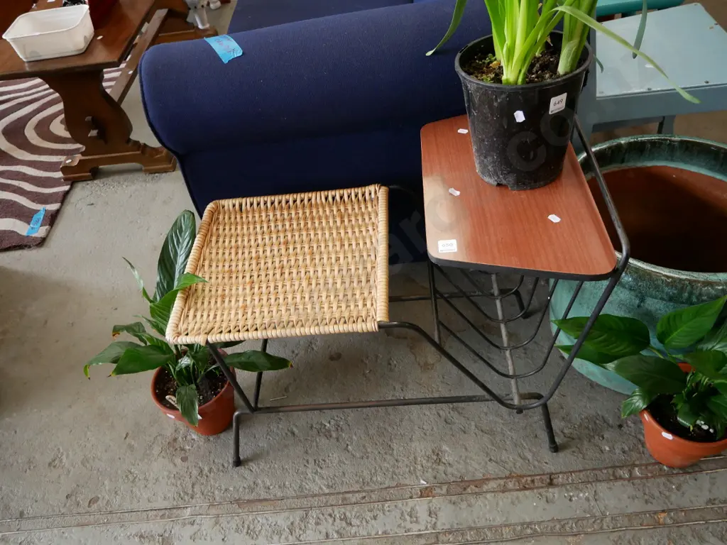 retro telephone table and seat Image 1++