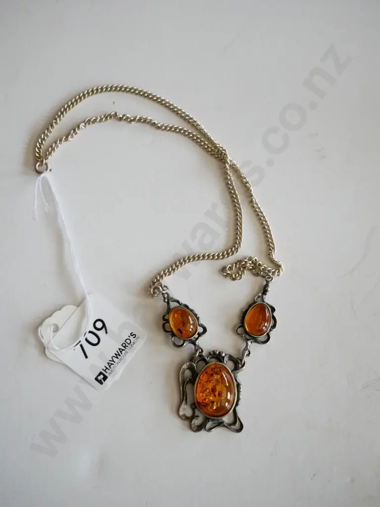 amber beaded pendant Image 1++