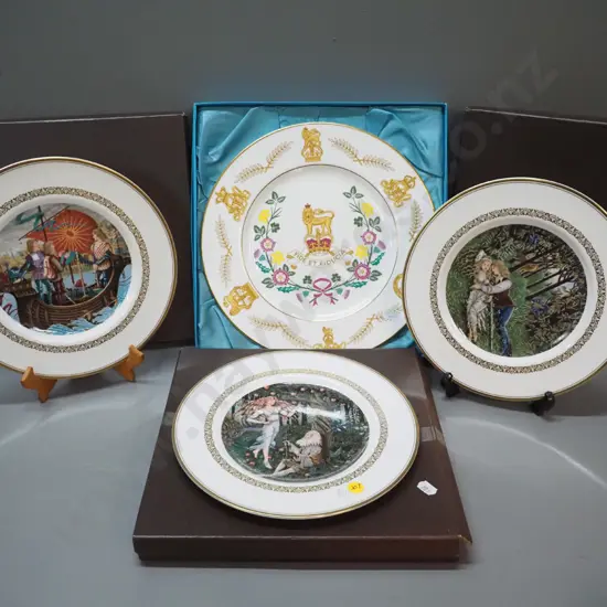 Coalport Centenary of Royal Army Pay Corp plate D-275 and 3 Royal Worcester King Arthur plates - all in original boxes