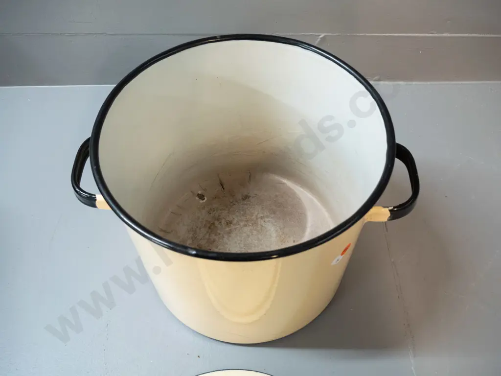 vintage large Kockums Sweden 10 litre enamel lidded stock pot  with iron base - some chips to enamel H230 W-320 Image 1++