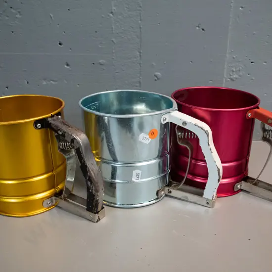 3 vintage various coloured aluminium Propert Multi-Sift flour sifters H140 - 2 have wear to finish on handles