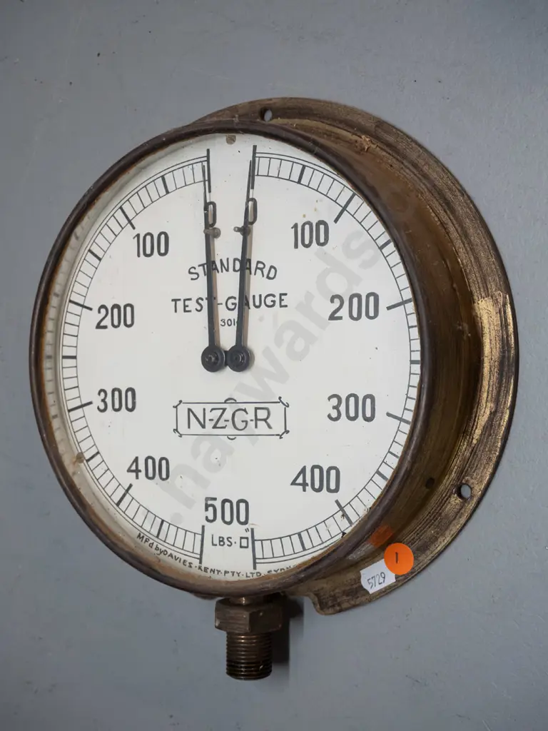 large brass cased pressure gauge marked Standard Test Gauge / NZGR / Davies-Kent Ltd Sydney N.S.W. D-250 Image 1++