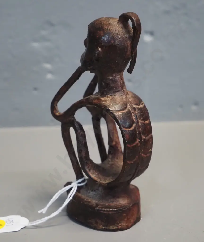 small African bronze sitting figure H-130 Image 1++